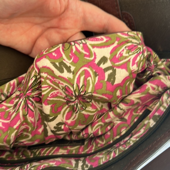 *Vera Bradley Middleton Slim Olive Quilted Canvas/ Leather Tote - Picture 12 of 14